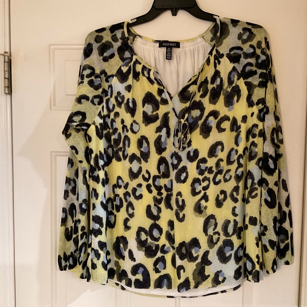 ELLEN TRACY BOUTIQUE SHIRT